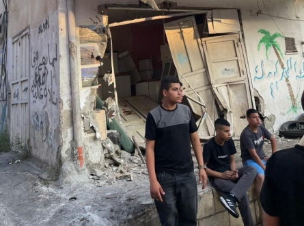 "جريمة حرب".. تنديد واسع باقتحام الاحتلال مخيم نور شمس بطولكرم