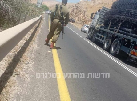 إصابة مستوطنين بعملية إطلاق نار في الأغوار